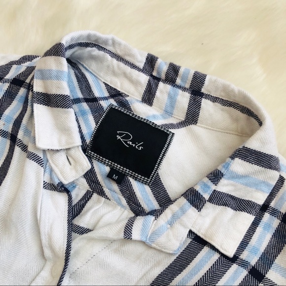 SOLD Rails Britt Short Sleeve Plaid Shirt - Picture 4 of 4